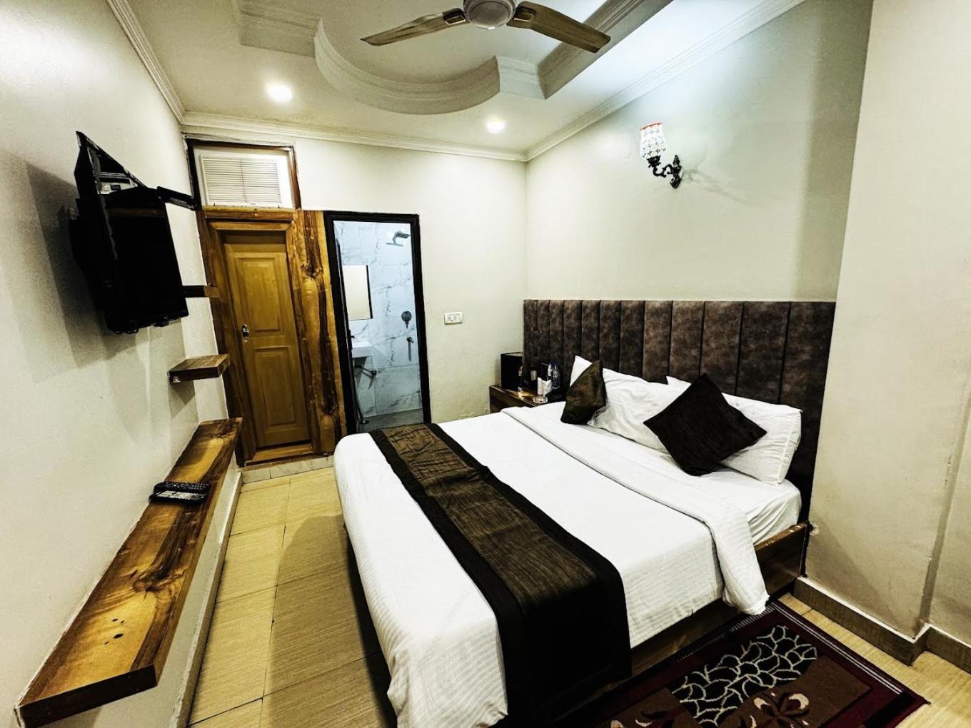 Hotel Jai Balaji, Paharganj, New Delhi Railway Station Екстер'єр фото