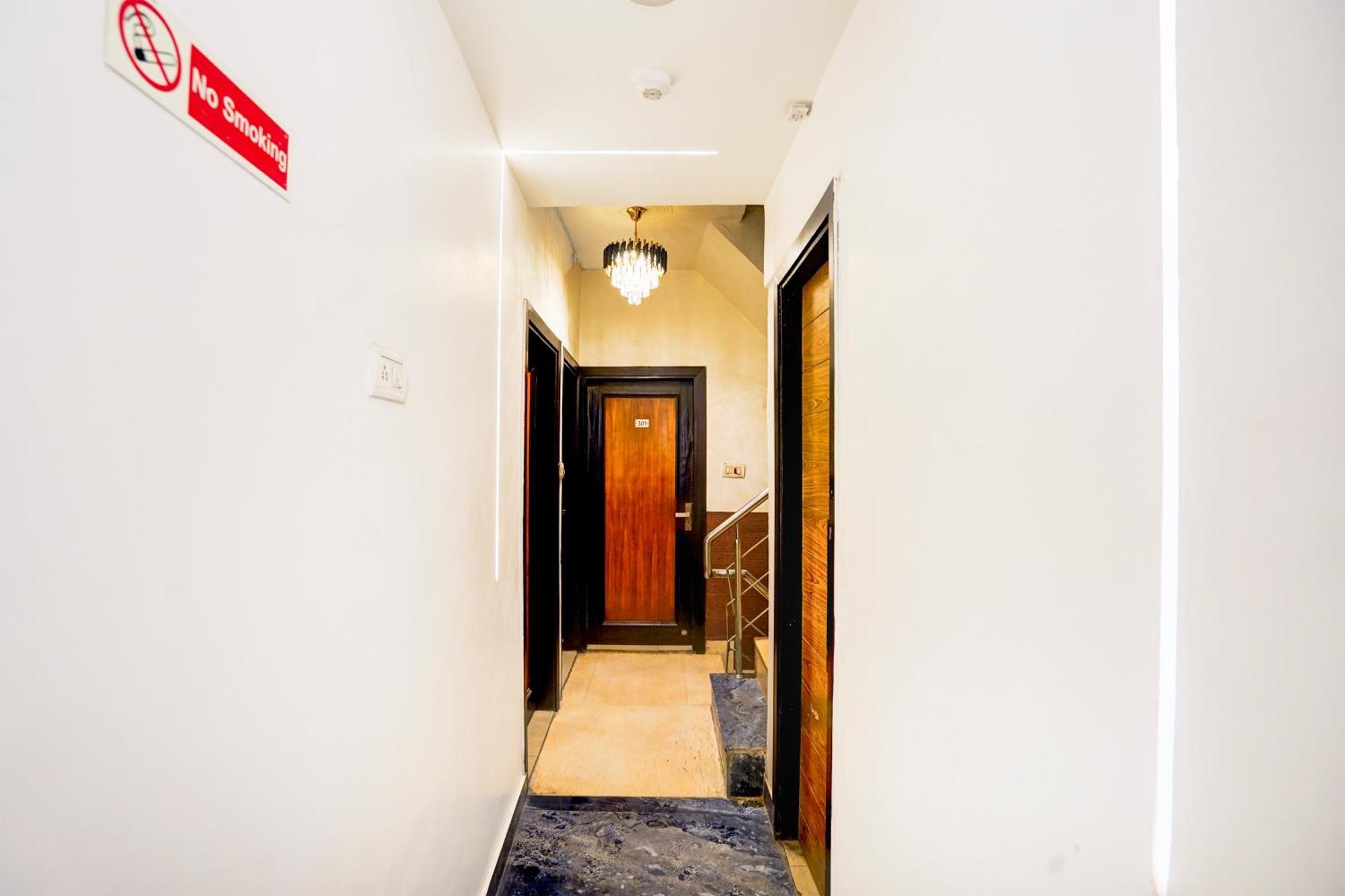 Hotel Jai Balaji, Paharganj, New Delhi Railway Station Екстер'єр фото