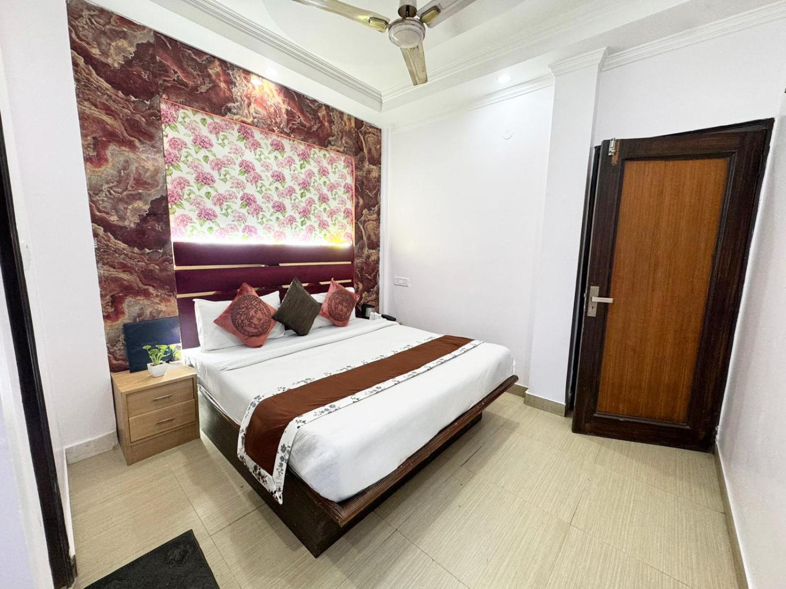 Hotel Jai Balaji, Paharganj, New Delhi Railway Station Екстер'єр фото